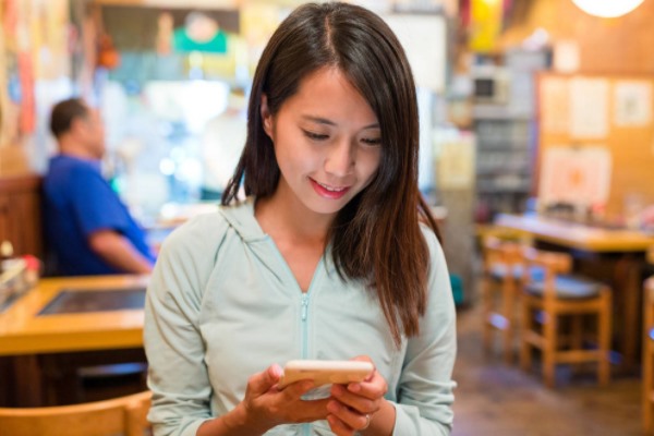 通过陌陌号能找到对方的微信号吗？